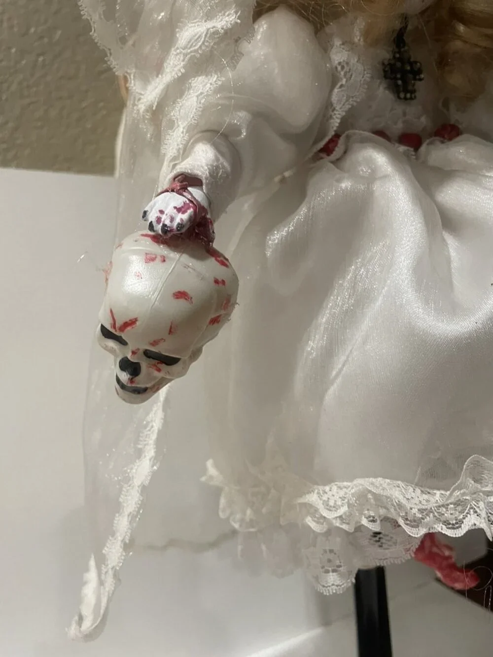 Bride PORCELAIN HORROR DOLL HAUNTED HANDPAINTED SPOOKY GHOSTLY EERIE UNEARTHLY